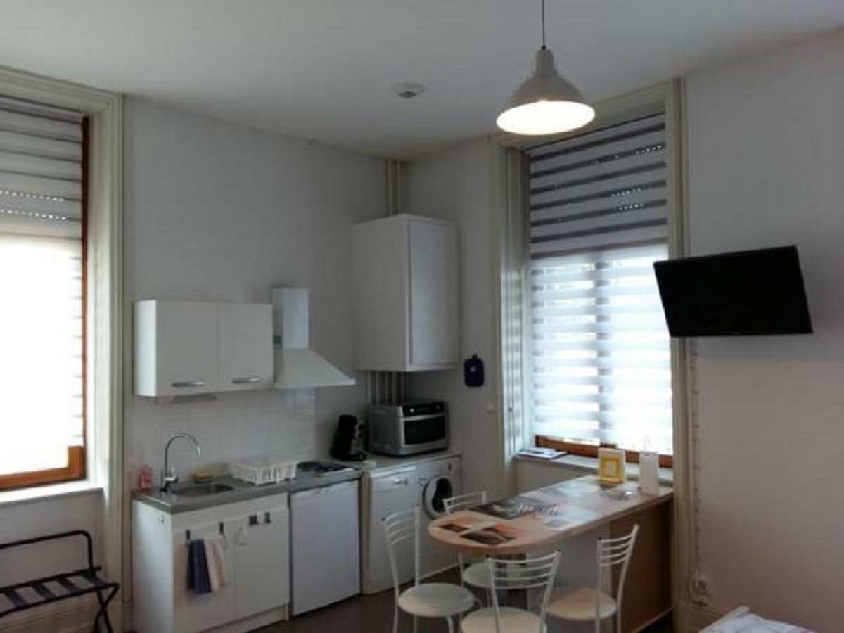 Studio De Charme Au Pied De La Gare Apartment Colmar Exterior foto